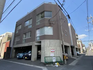 エミネンス弐番館【3階】の外観