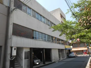 上本組ビルの画像