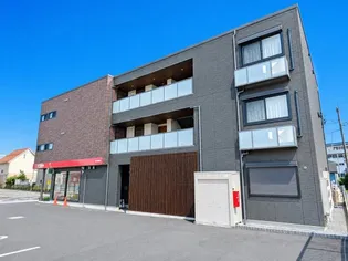 プレミアスの画像