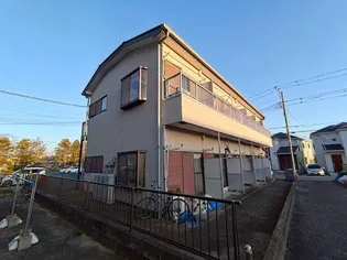 英白根コーポの外観