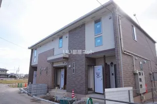 ヴァレンティ【1階】の外観