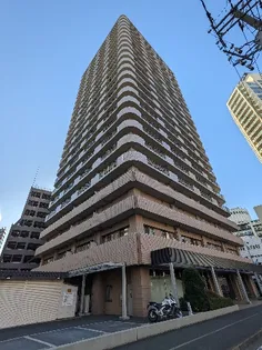 エクステ山下公園クレイドルタワー【21階】の外観