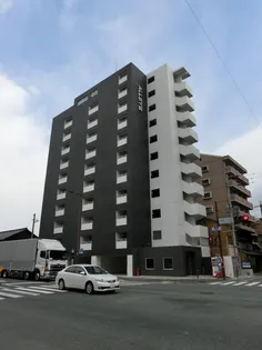 ALLEYIII【2階】の外観