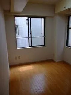 ニューハイツ中目黒【4階】の外観