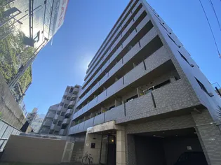 東京都世田谷区下馬6【マンション】の外観