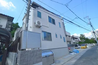 ロイヤルヴィラ向洋 A棟の画像