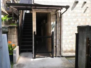 東京都文京区千石4【アパート】の外観