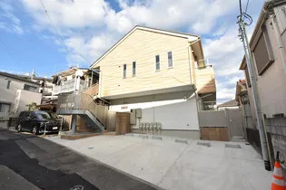 女性限定 コンフォール南太田【2階】の外観