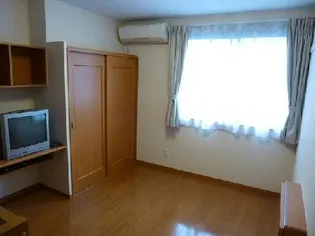 レオパレスCOCOON【1階】の居間