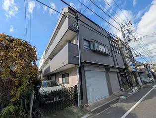 カシミ-ル荒井【3階】の外観