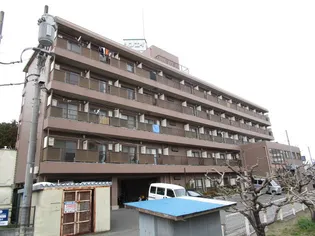 サンパレス日向【1階】の外観