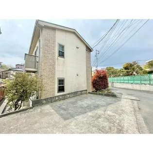 神奈川県横須賀市上町2【アパート】の外観