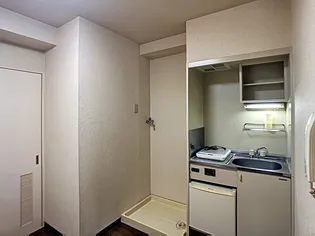 ダイアパレス小松【3階】の内装