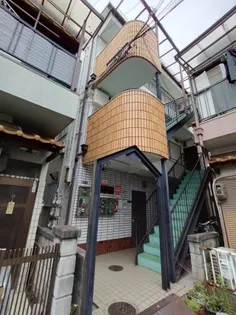 ローレンスハイム【2階】の外観