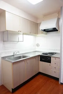 コモビアレ【1階】のキッチン