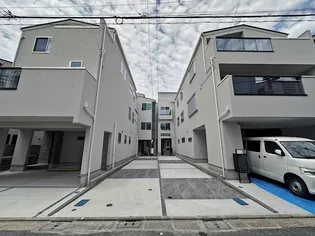 東京都港区南麻布4【一戸建】の外観