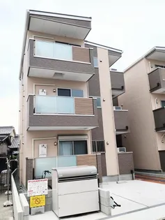 F asecia propus【3階】の外観