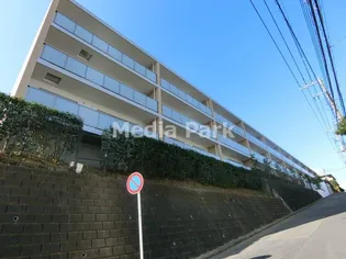 神奈川県川崎市宮前区鷺沼3【マンション】の外観