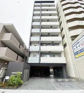 L’Allure(ラリュール)【2階】の外観