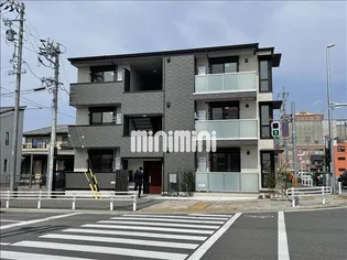 Hermitage羽根(エルミタージュハネ)【1階】の外観