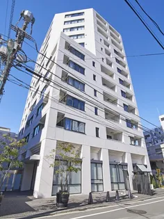 パークリュクス西麻布【6階】の外観