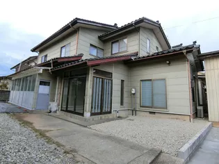 新潟県上越市五智新町【一戸建】の外観