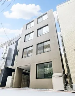 Rei trias【2階】の外観
