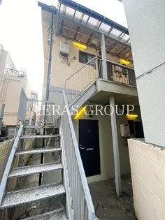 ベジコート明大前【2階】の外観