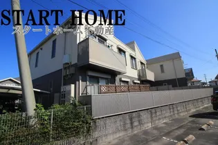 シャーメゾンエピナールG【1階】の外観