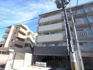 カルティエ・ラタン深草【3階】の外観