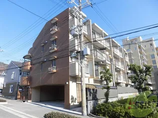 プチットフォーレの画像