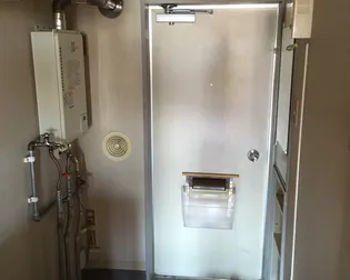 ウエストポートI【3階】の玄関