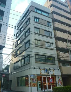 カンフリエ【3階】の外観