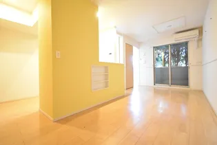 ベルシュエット II【1階】の居間