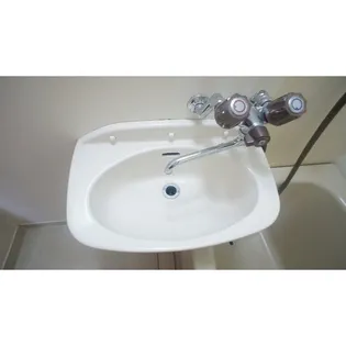 フラップハウス【1階】の内装