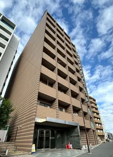 プレール・ドゥーク新宿下落合【6階】の外観