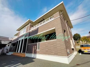 チャコール ヴィラの画像