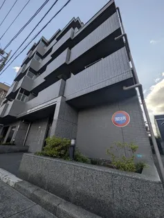 ラ メゾン喜多見【4階】の外観