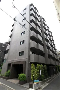 ルーブル飯田橋【3階】の外観