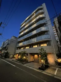 東京都墨田区向島5【マンション】の外観