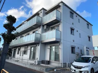 プレミアスの画像