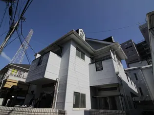 レオパレス三軒茶屋A棟【2階】の外観