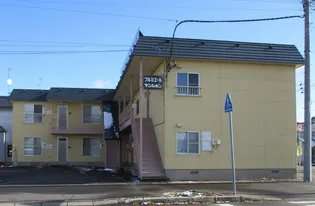 プルミエールマンション【1階】の外観