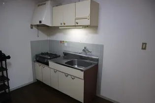 レジデンス11番館【3階】のキッチン