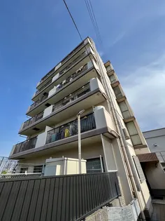 リヴァディチ天王寺【6階】の外観