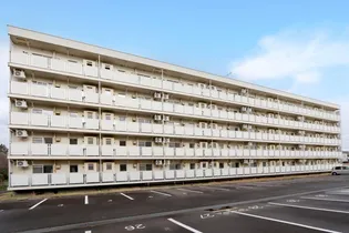 秋田県由利本荘市石脇字田尻【マンション】の外観