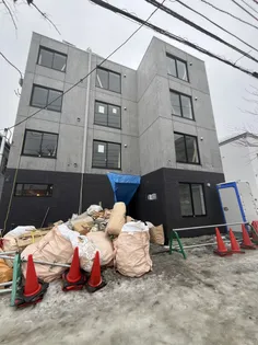 シティプレミア栄通【1階】の外観