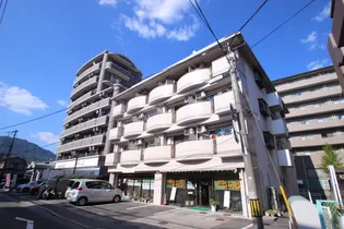 グレース中田【3階】の外観