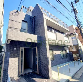 アーバン初台【2階】の外観