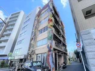 ハプニングタワーの画像